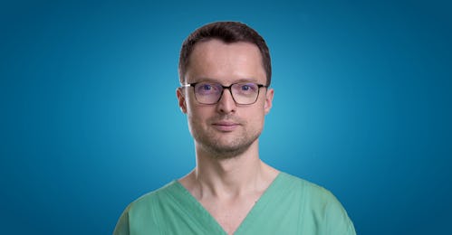 Dr. Denis Amet