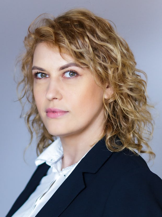 Nicoleta Costache - ARES HELPER
