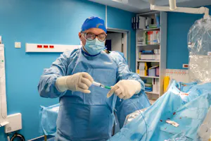 Ischemie critică de membru inferior tratată prin angioplastie periferică cu baloane farmacologic active