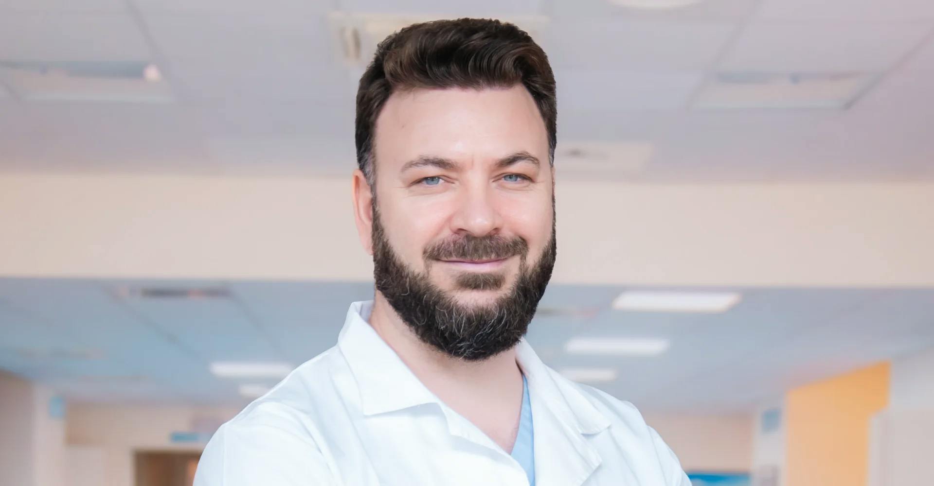 Dr. Iulian Călin | Medic Primar Cardiolog | Centrele ARES