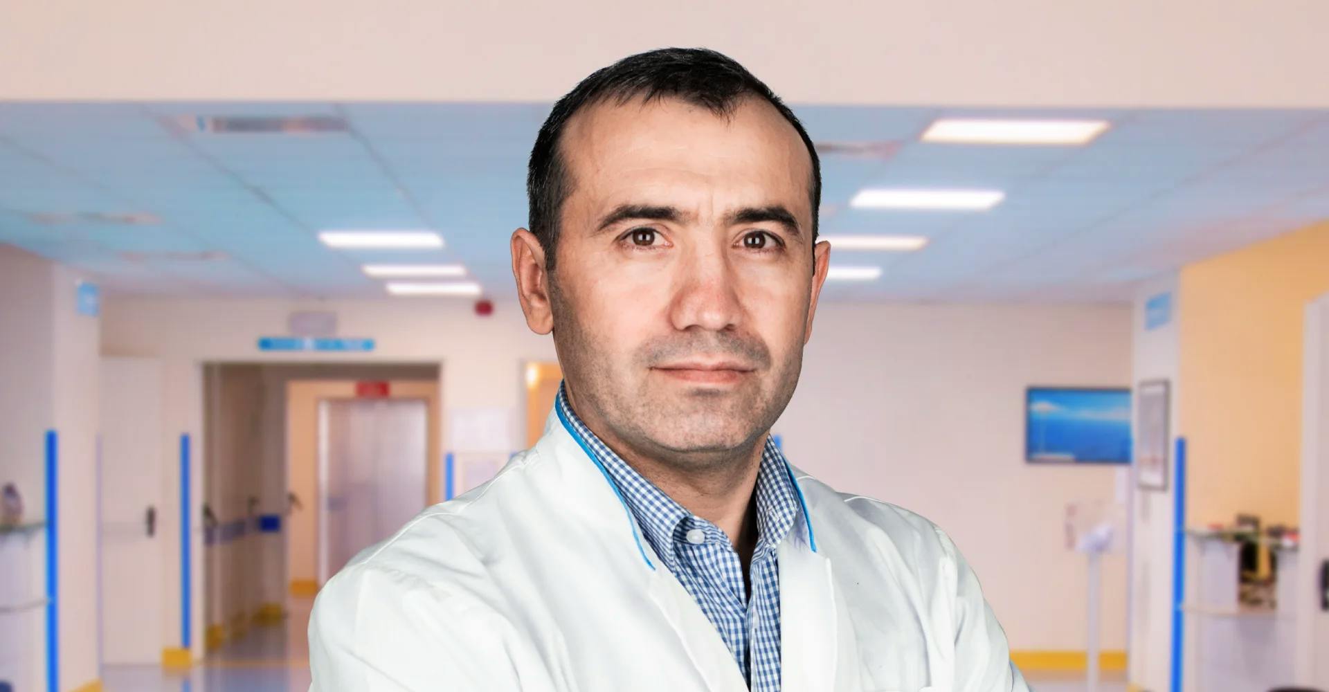 Dr. Pavel Platon