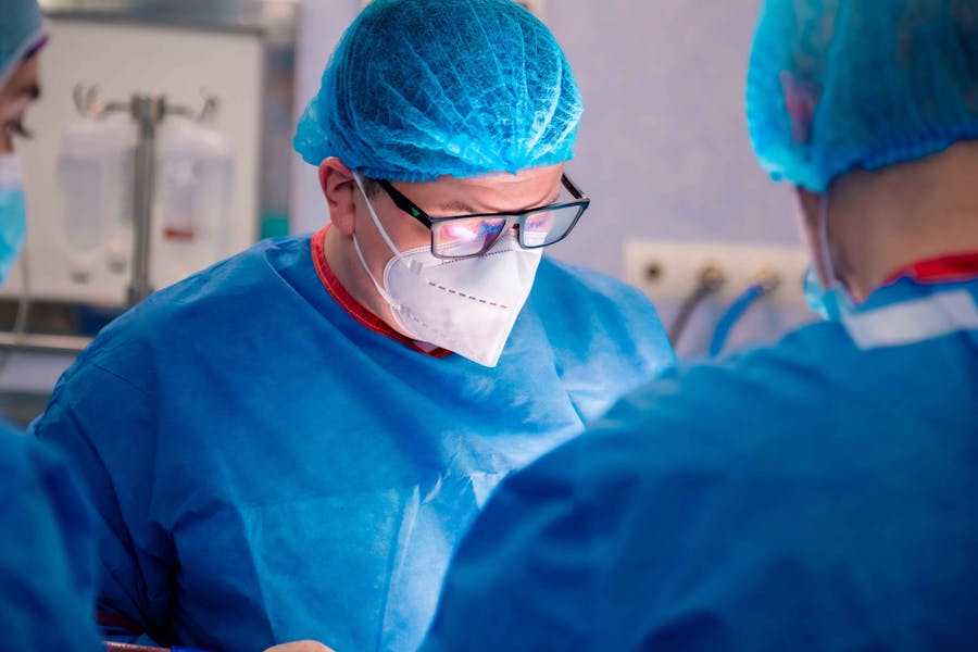 Toracoscopia de diagnostic: ce este, când se recomandă și ce trebuie să știi înainte de intervenție