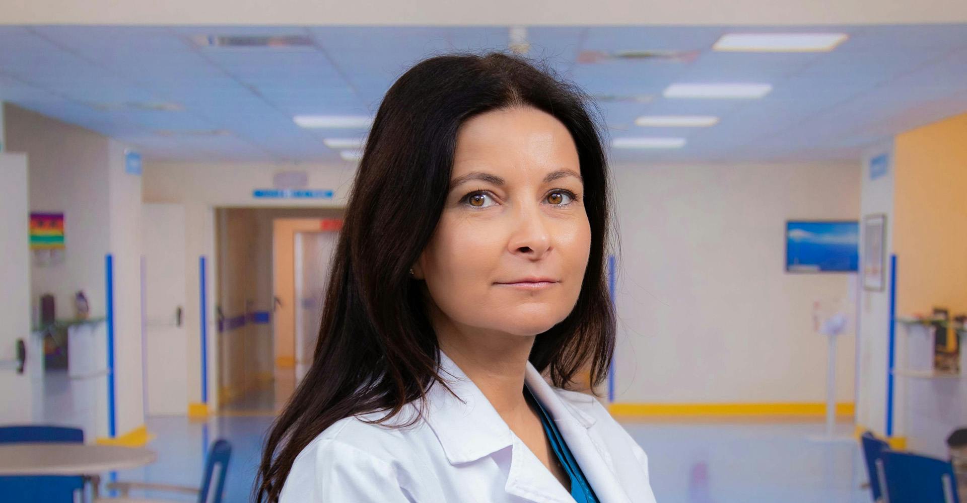 Dr. Iulia Diaconescu