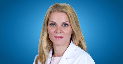 Dr. Carmen Șteiu