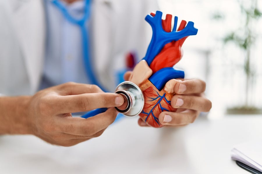 Suflul sistolic: Cauze, simptome, diagnostic și opțiuni de tratament