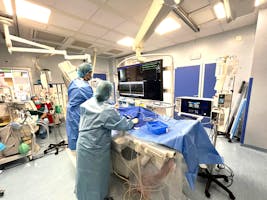 Ablație cu tehnologie PFA, utilizată în premieră în sistemul privat, pentru fibrilație atrială paroxistică recurentă