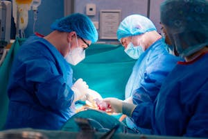 Excelență în chirurgia toracică – o premieră pentru MONZA ARES din Spitalul Monza București