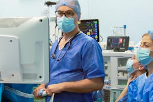 Intervenție chirurgicală reușită pentru o malformație cardiacă rară: drenaj venos pulmonar aberant și DSA sinus venos