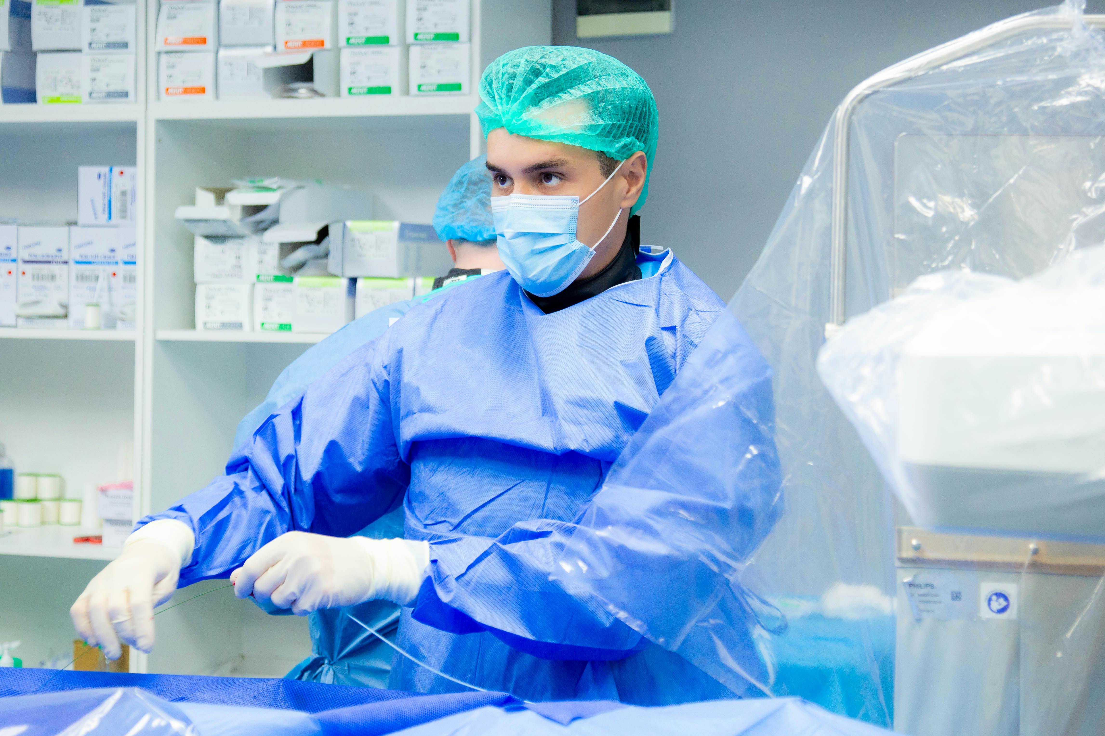 Piciorul diabetic poate fi salvat: Patru cazuri reale de pacienți cu ischemie critică tratați fără amputație