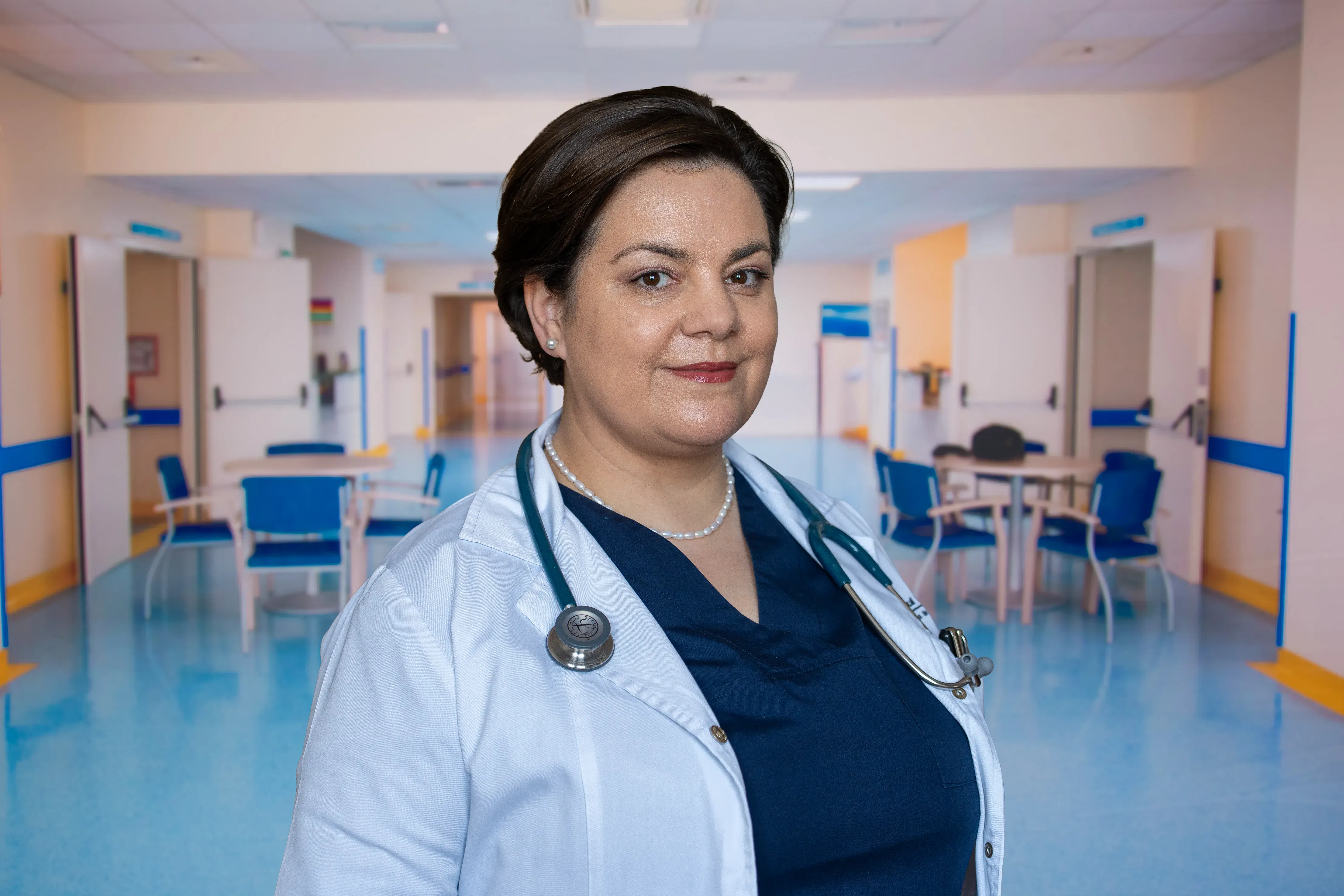 Dr. Laura Lihaţchi