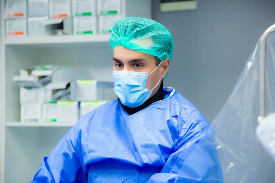 Salvarea membrelor începe cu o echipă: primul departament dedicat piciorului diabetic din România