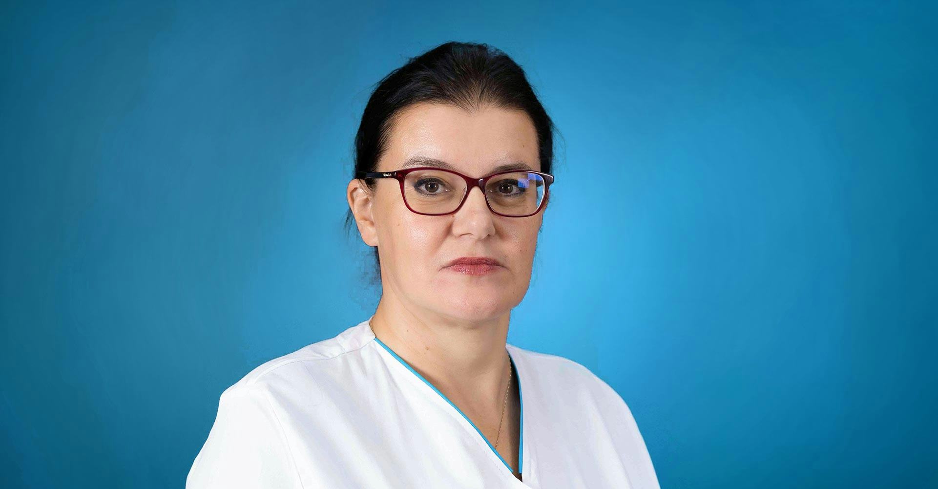 Dr. Laura Poantă