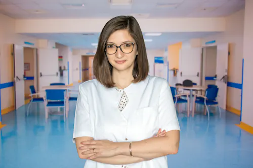 Dr. Ioana Neamțu