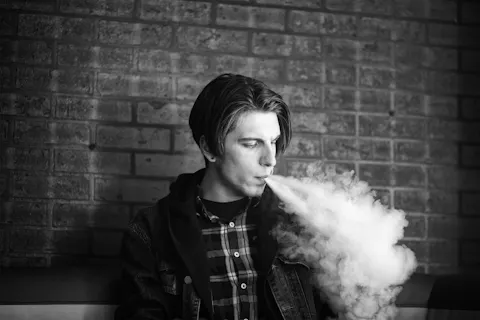 Study Links E-Cigs To Multiple Chronic Lung Diseases | MedTruth - Prescription Drug & Medical Device Safety | Informed Advocacy Study Links E-Cigs To Multiple Chronic Lung Diseases | MedTruth - Prescription Drug & Medical Device Safety | Informed Advocacy