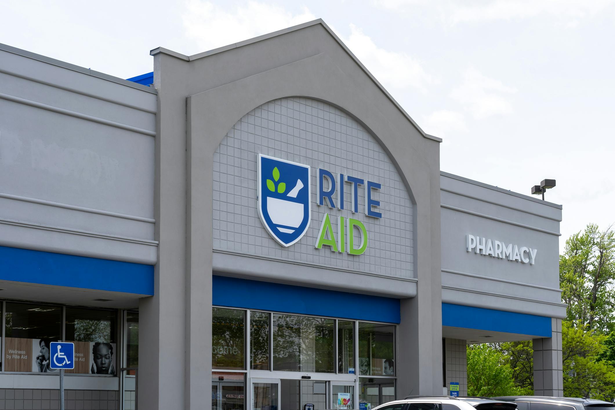 Rite Aid May File For Bankruptcy Over Opioid Lawsuits | MedTruth ...
