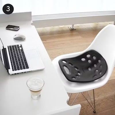 Impressionen aus dem Büro mit Sitzhilfe