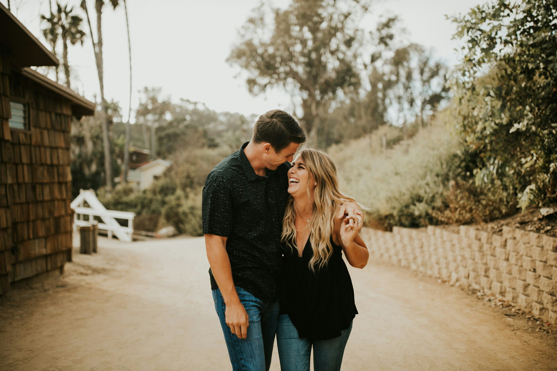 laura-collin-summer-engagement-crystalcove-2019-33