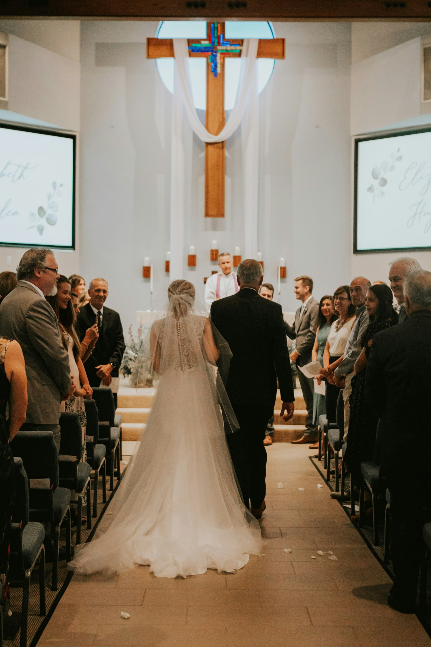 A Summer Wedding in Temecula at Hawk Ranch - Meggy Weggy | California ...