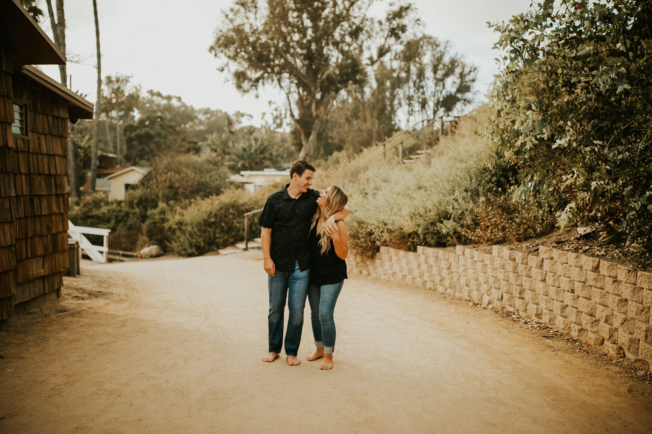 laura-collin-summer-engagement-crystalcove-2019-31