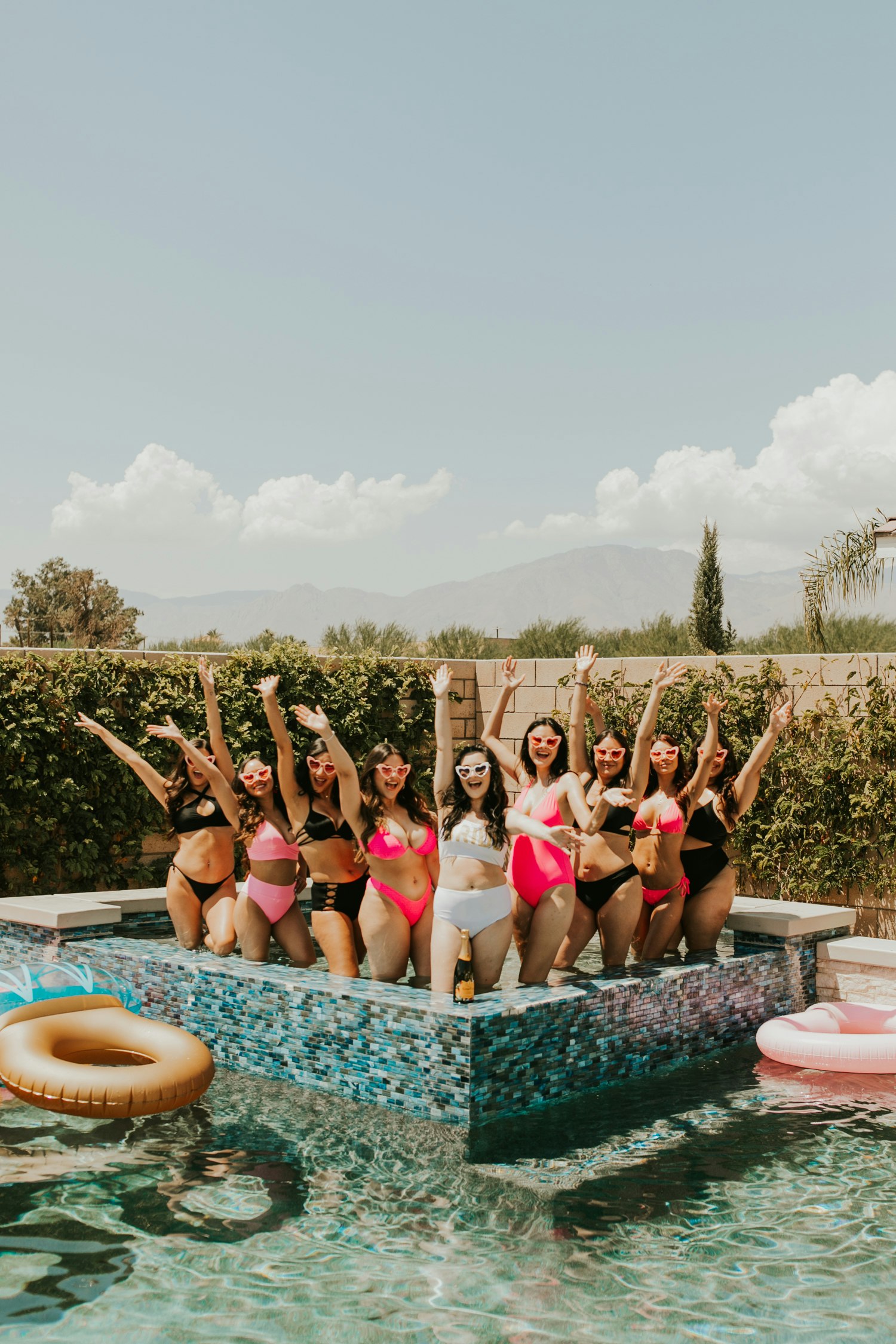 pink-palmsprings-bachelorette-30