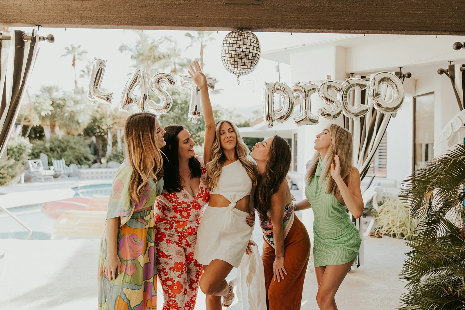 lindy-palmsprings-lastdisco-bachelorette+%2825%29