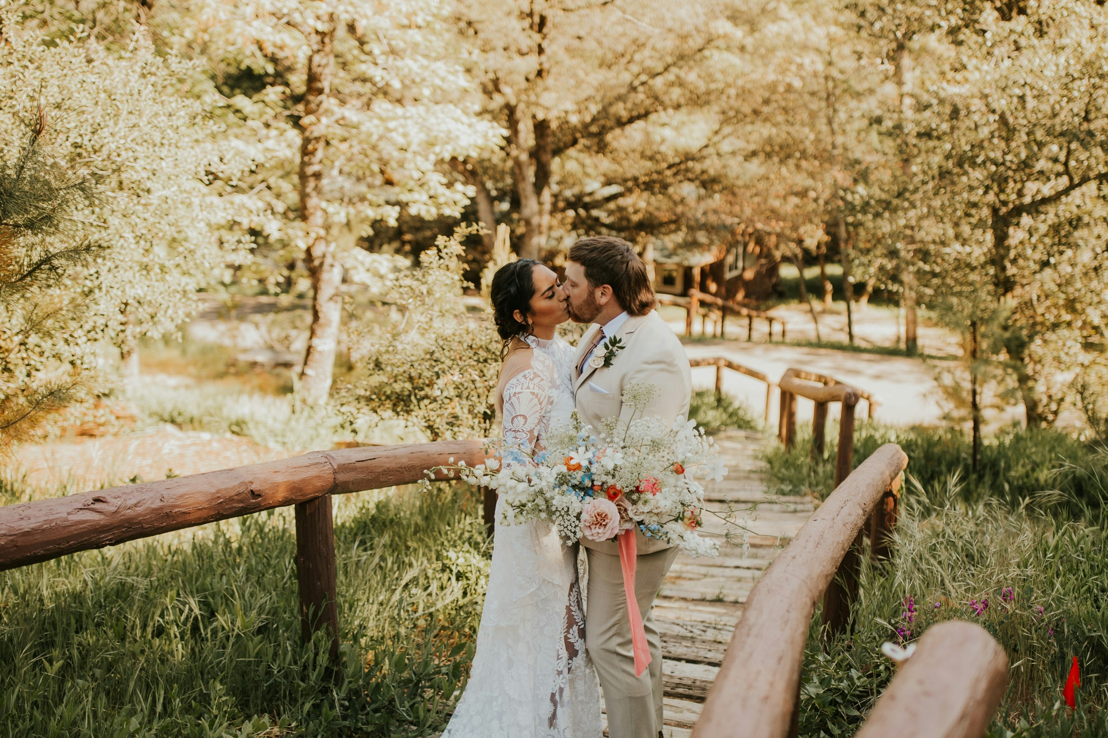 Spring Wedding at Pine Hill Lodge in San Diego Countys Julian, Ca