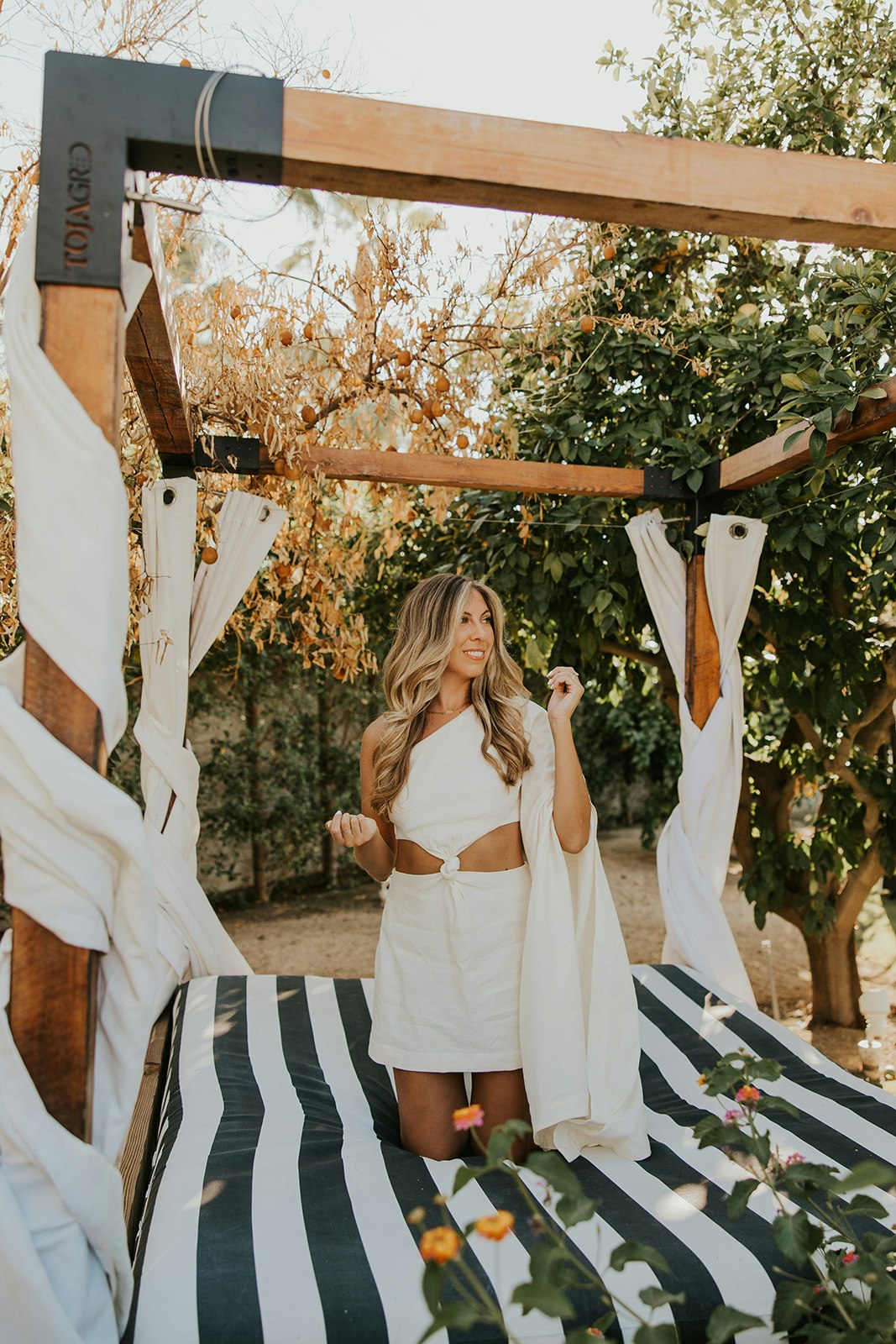 lindy-palmsprings-lastdisco-bachelorette+%2810%29