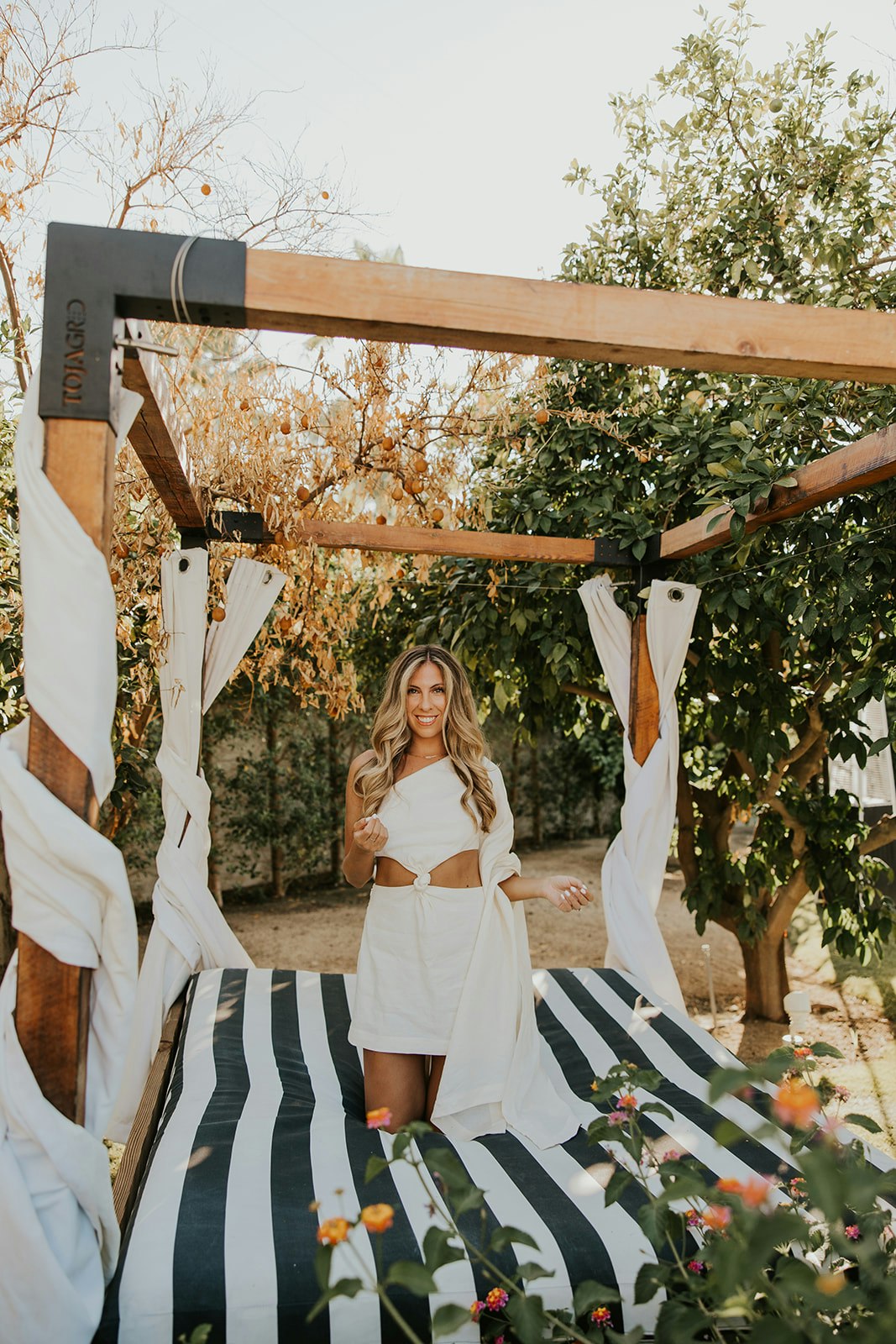 lindy-palmsprings-lastdisco-bachelorette+%289%29