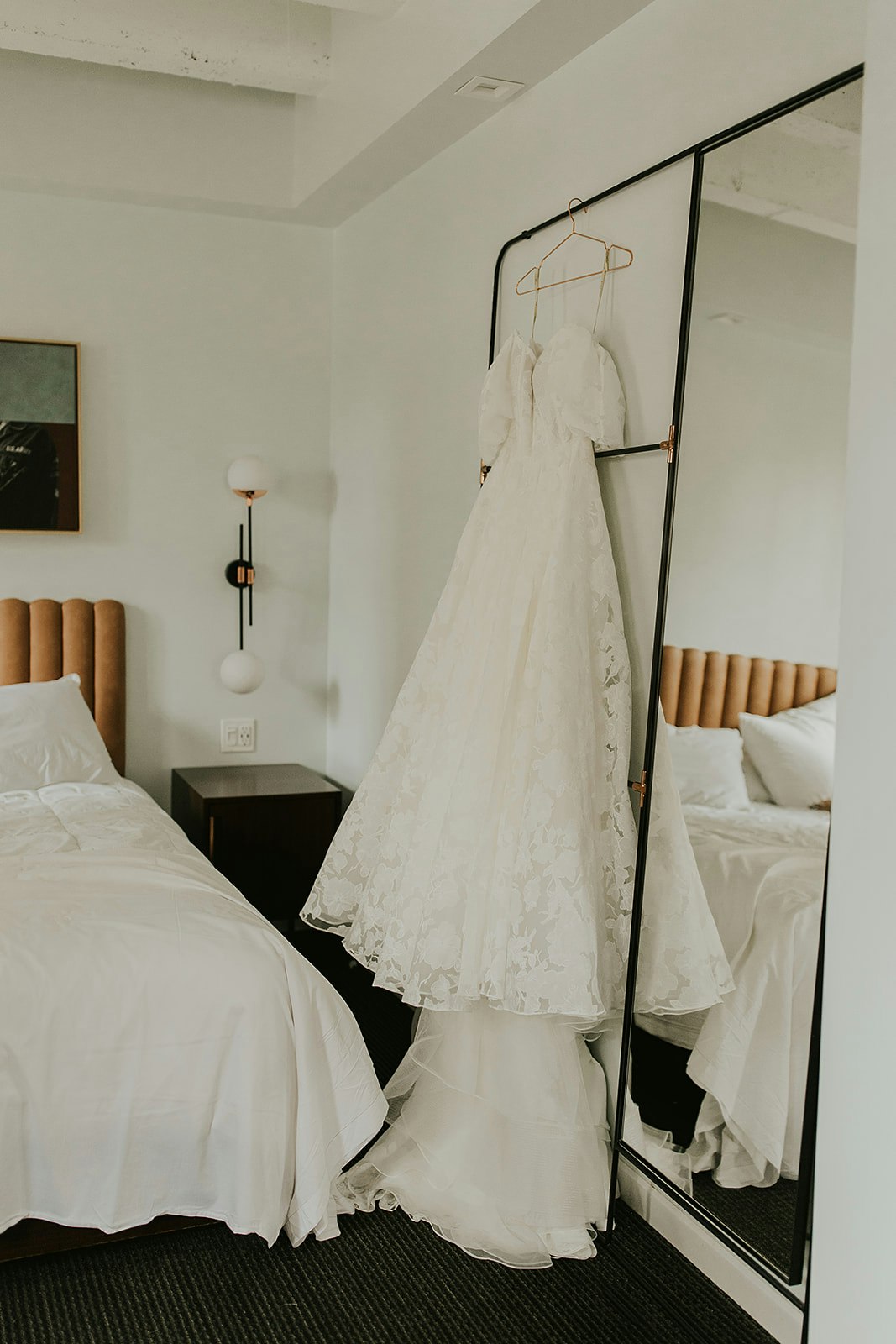 sandiego-modernwedding-theguildhotel+%2813%29