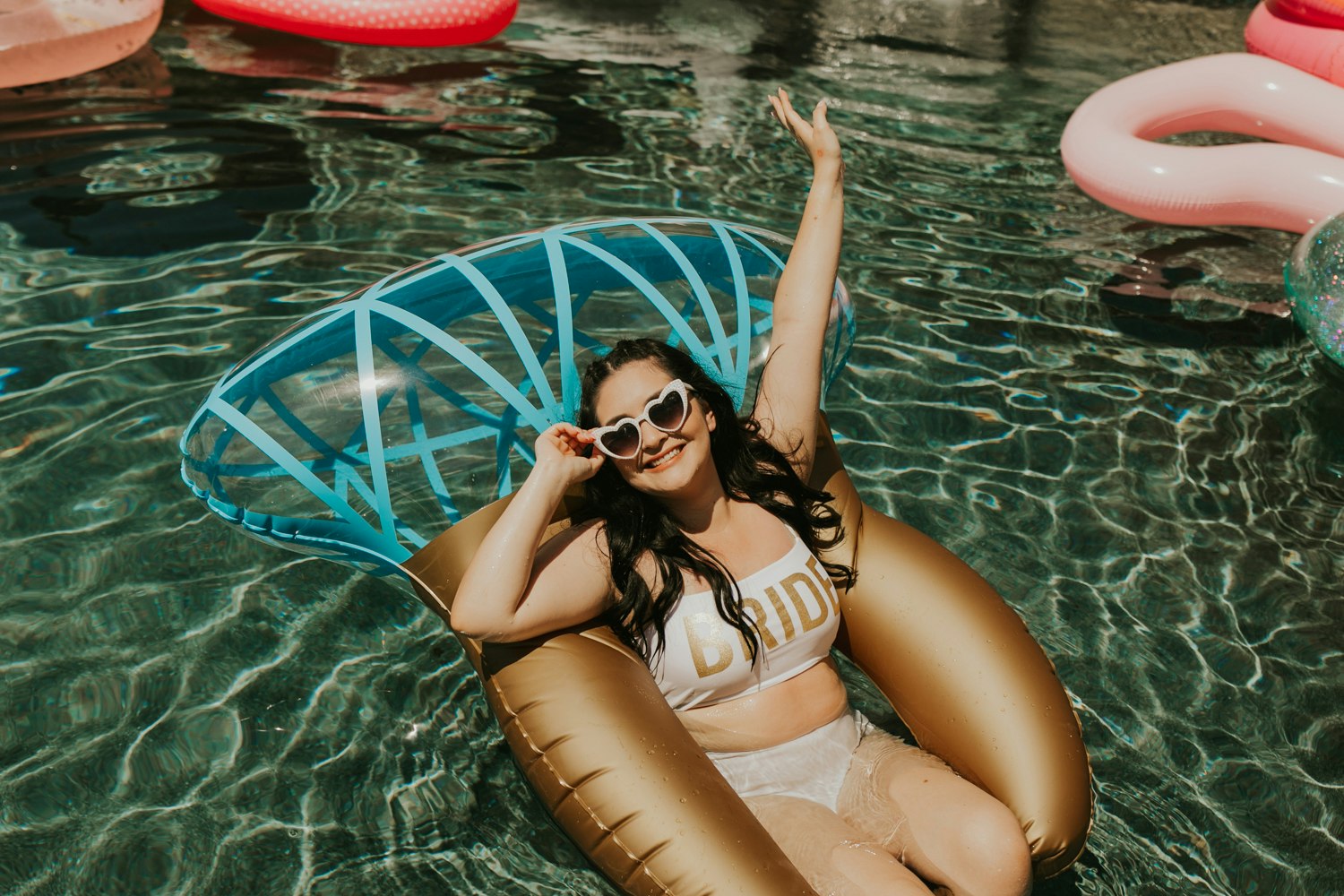 pink-palmsprings-bachelorette-23