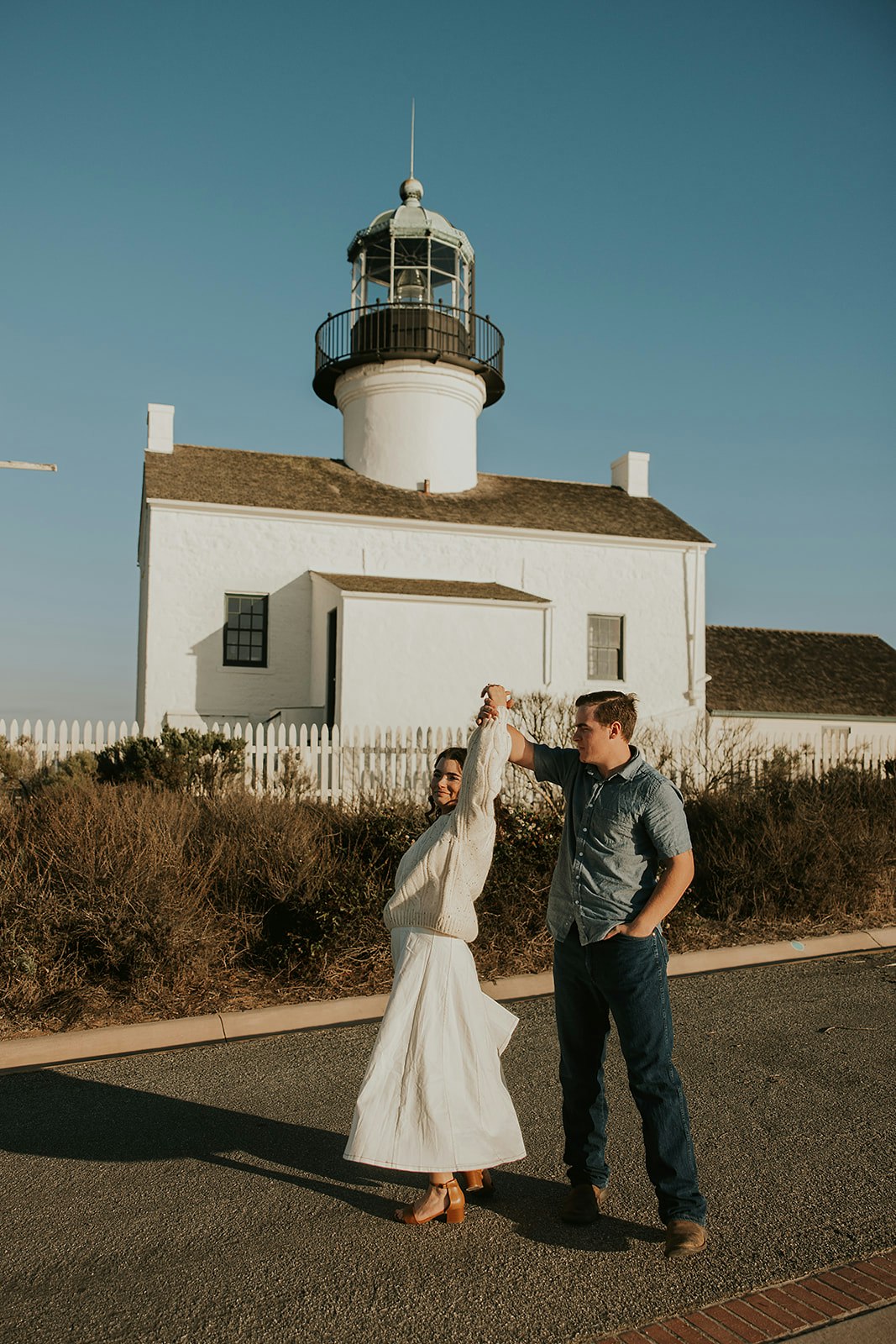 pointloma-lighthouse-engagement-photos-9-