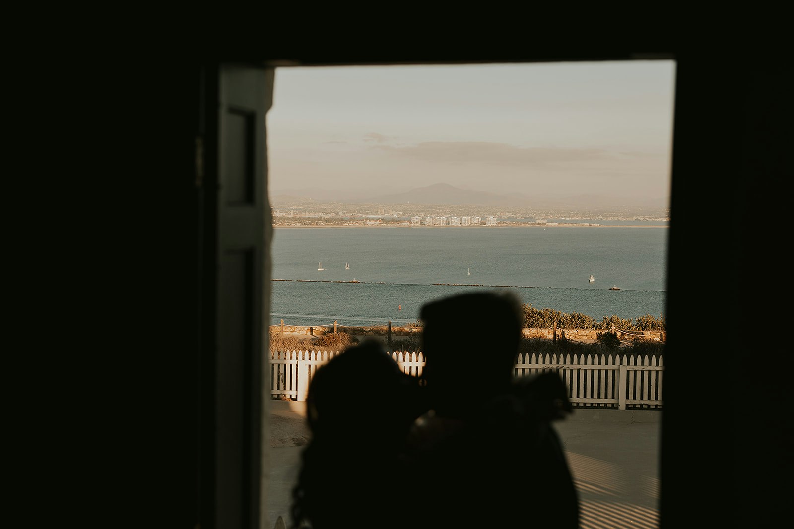 pointloma-lighthouse-engagement-photos-15-