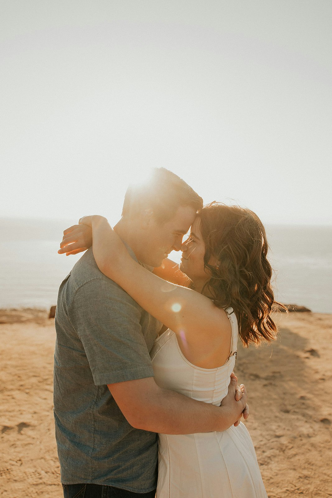 pointloma-lighthouse-engagement-photos-24-
