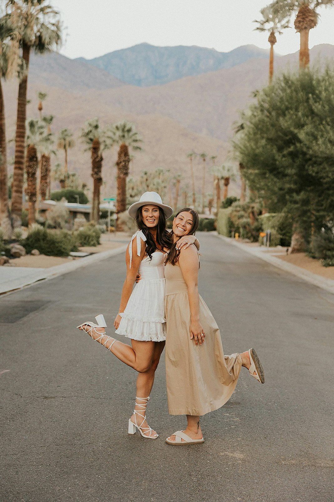 courtneys-palmsprings-bachelorette-27-