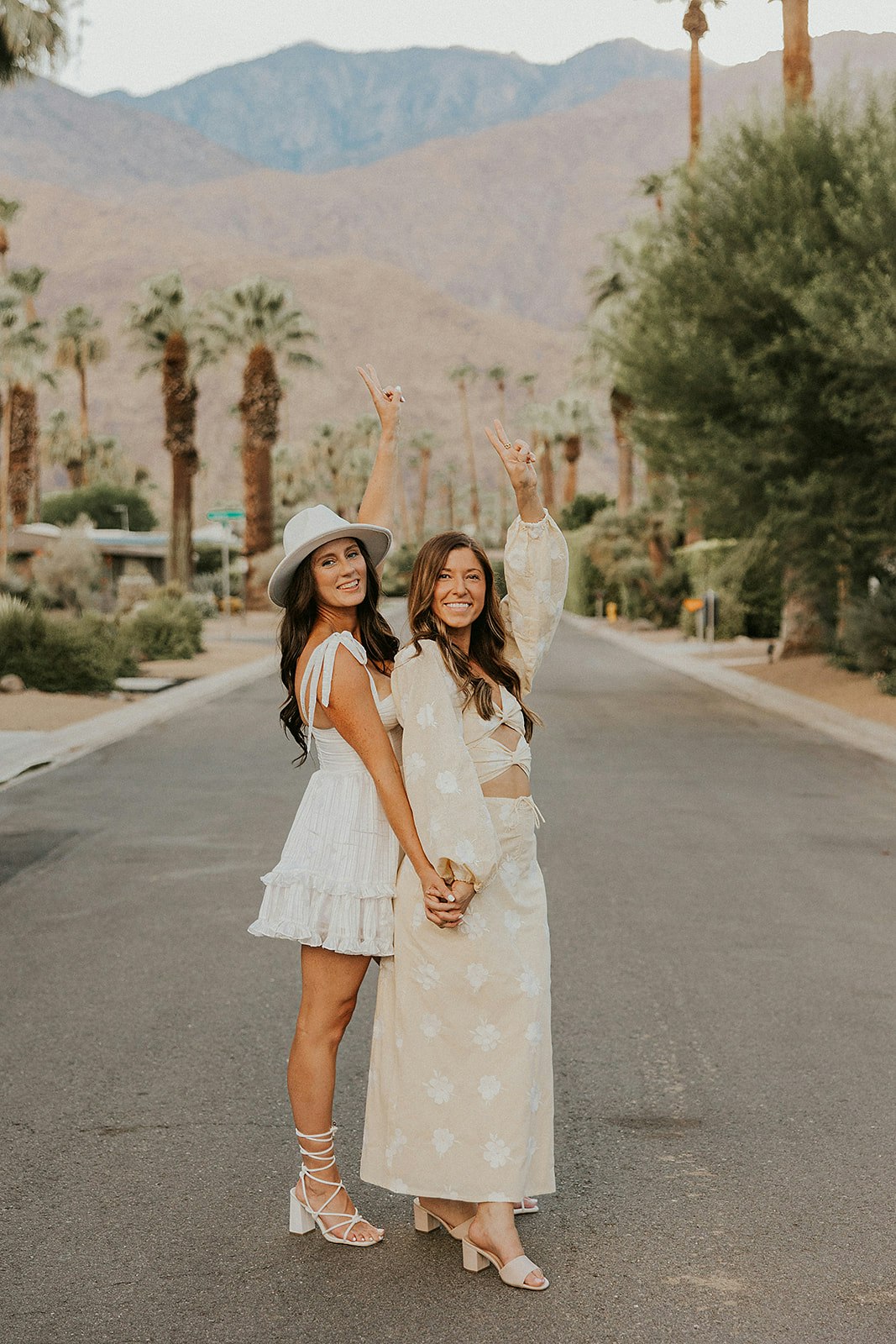 courtneys-palmsprings-bachelorette-28-