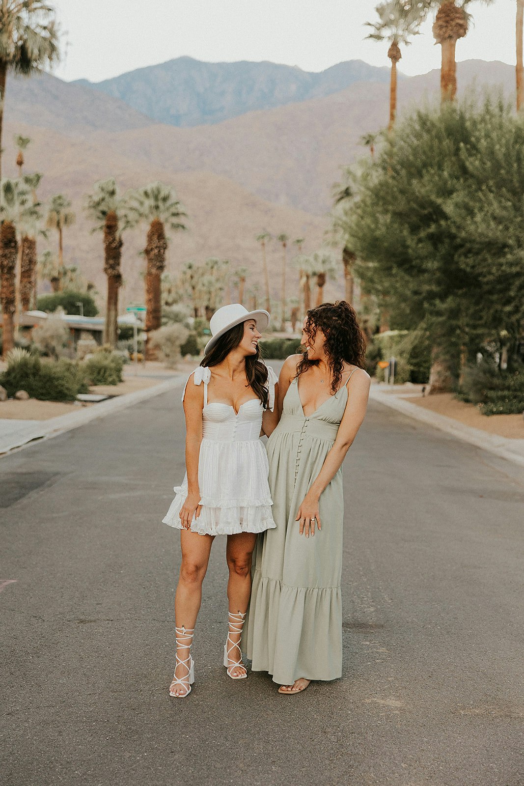 courtneys-palmsprings-bachelorette-29-