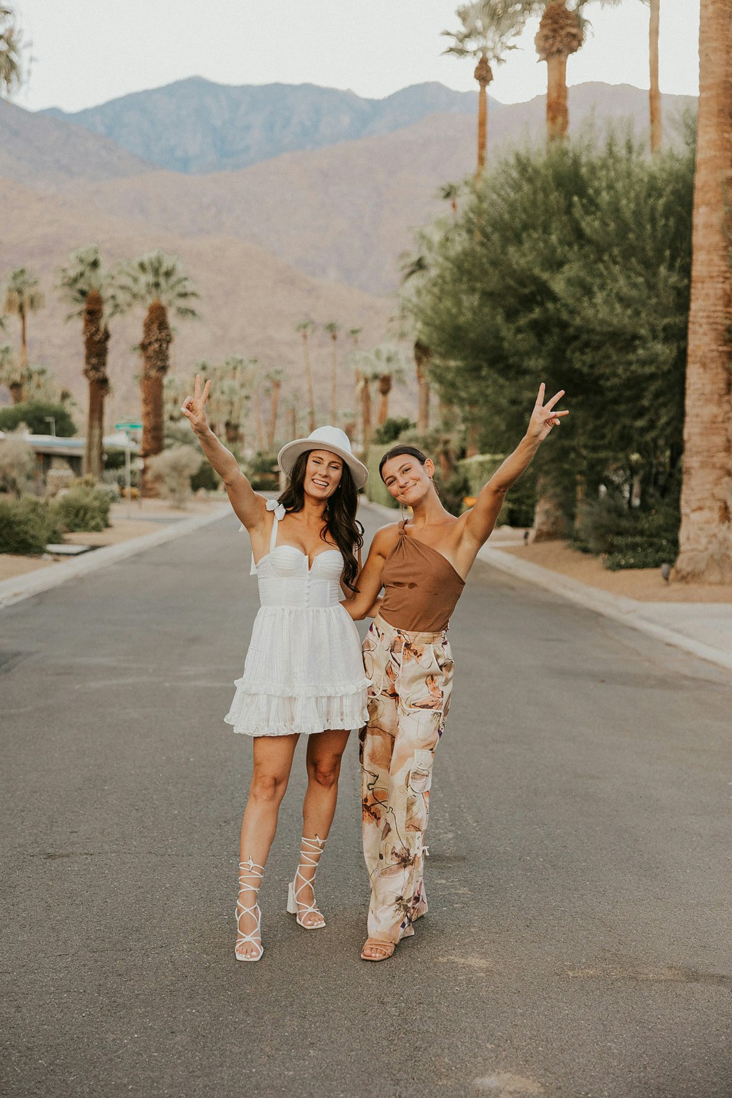 courtneys-palmsprings-bachelorette-30-