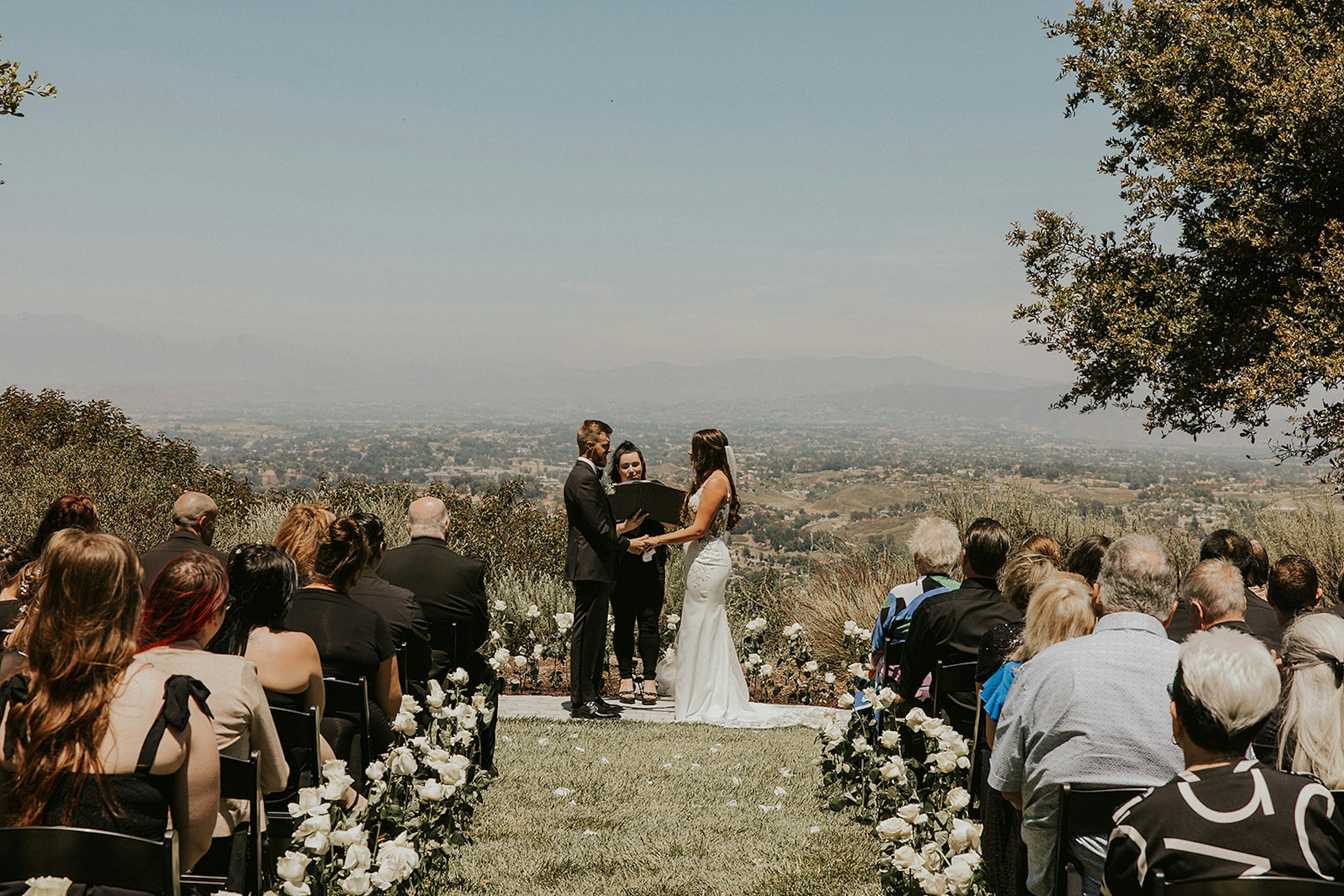 temecula-airbnb-summer-wedding-22-