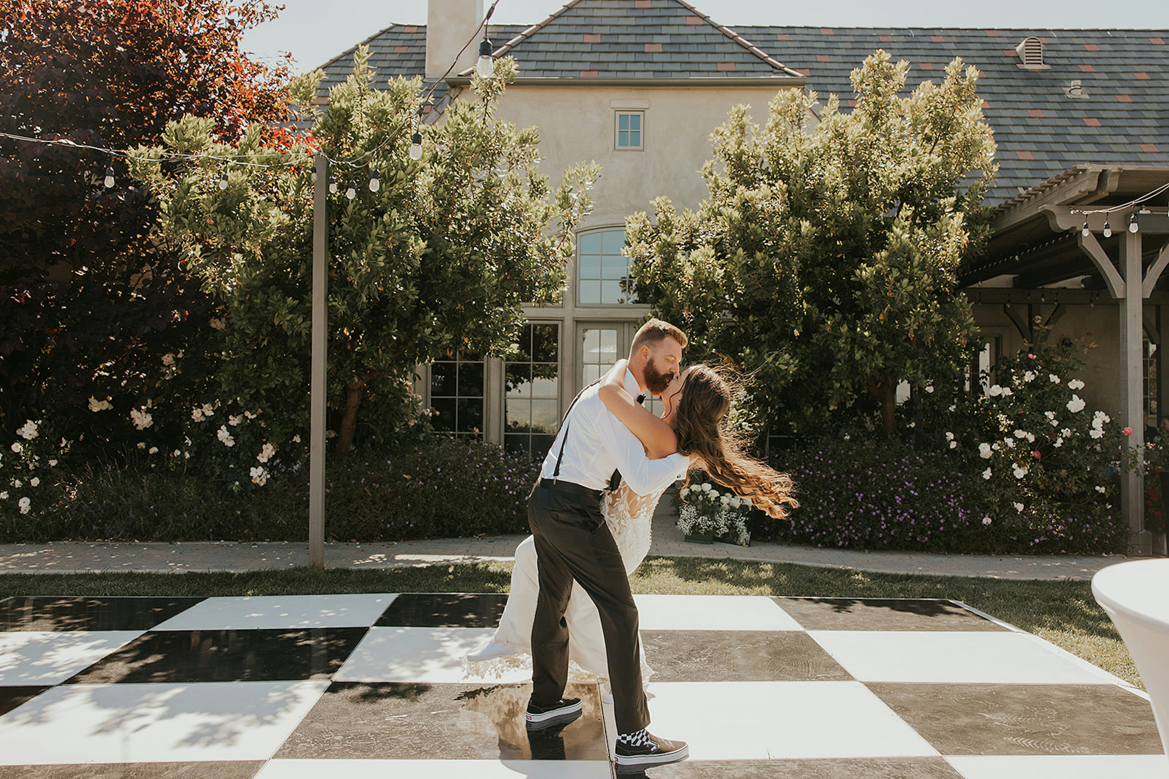 temecula-airbnb-summer-wedding-45-