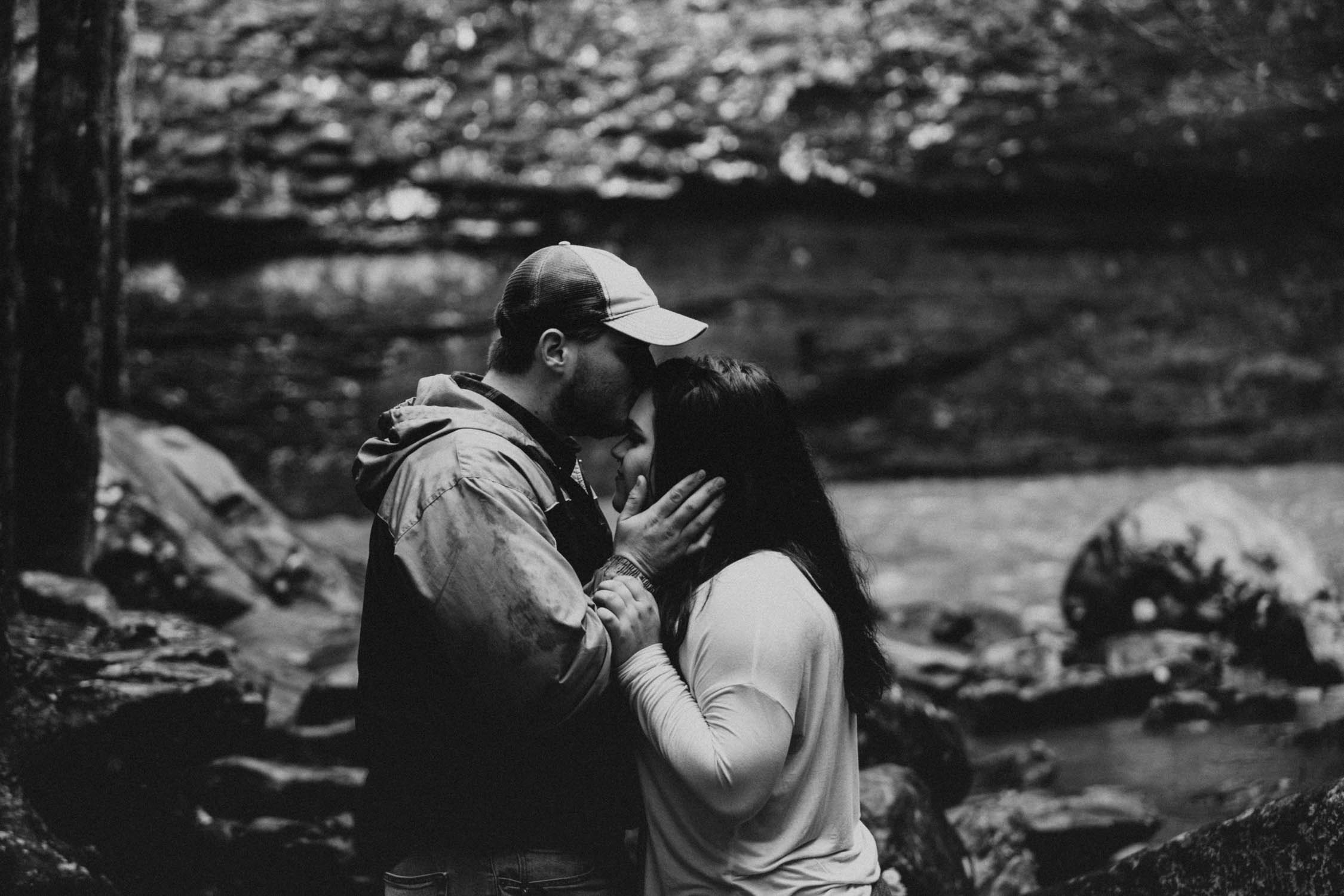 cloudland-canyon-rainy-day-proposal-georgia-12