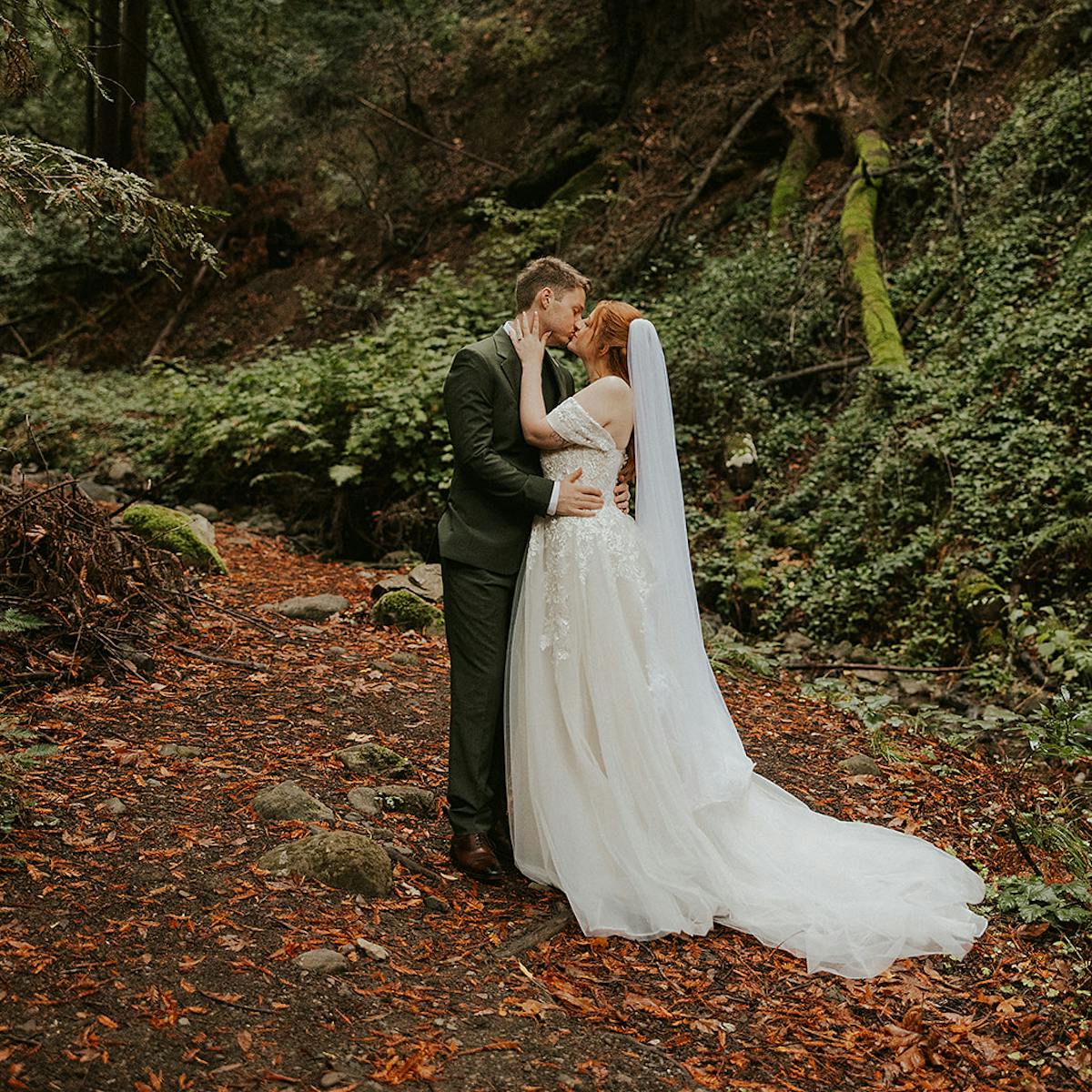 elopement in the redwoods, redwoods elopement photographer