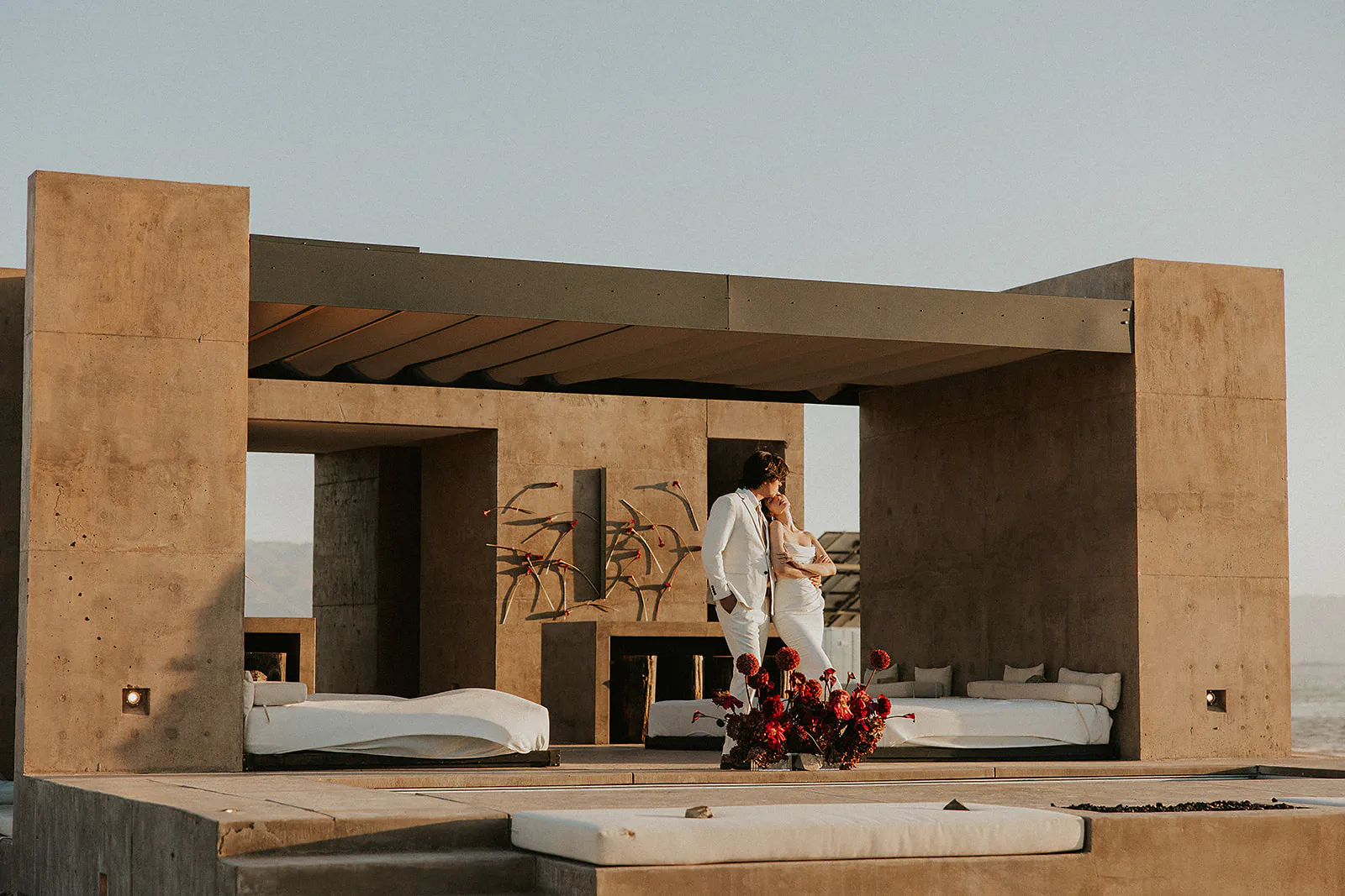 Joshua Tree elopement ceremony at The Folly