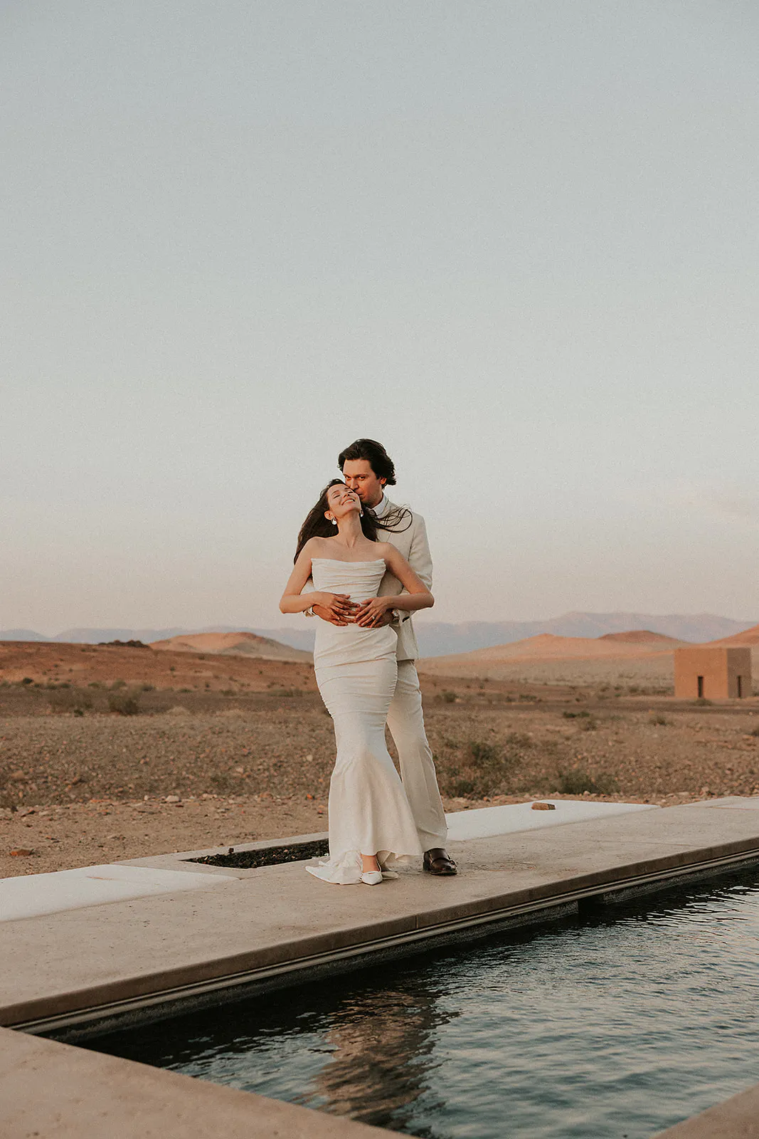 Joshua Tree elopement photos at The Folly
