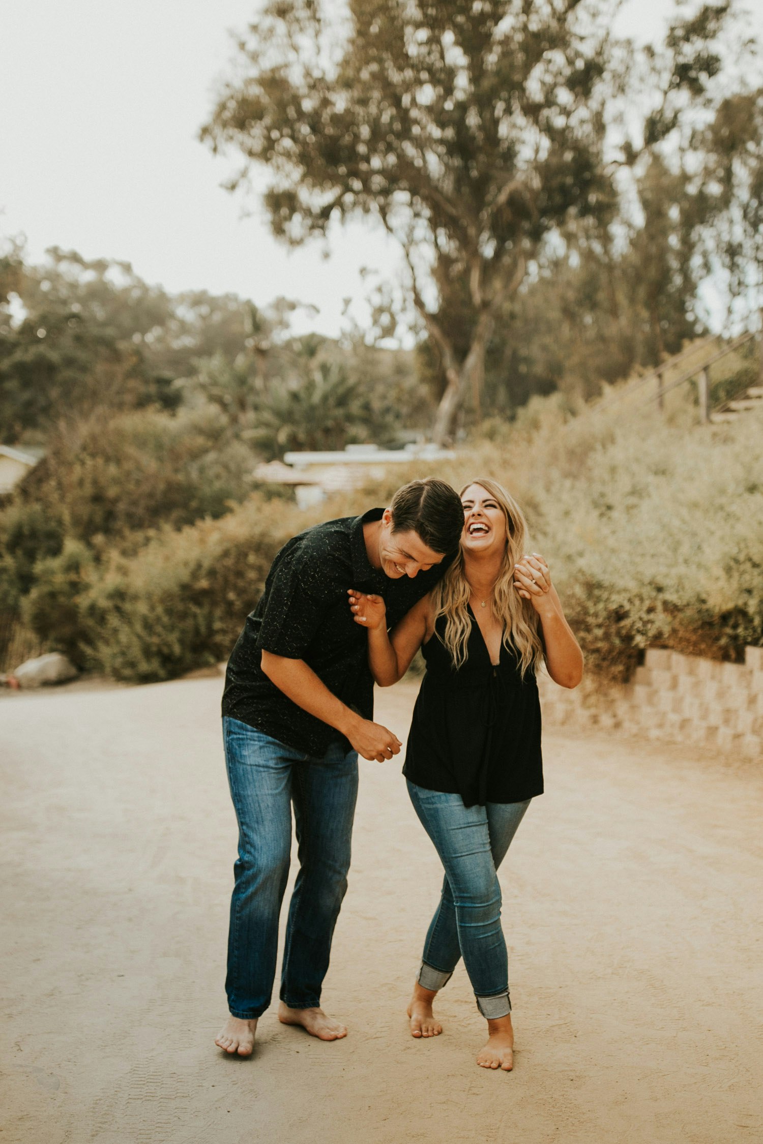 laura-collin-summer-engagement-crystalcove-2019-32