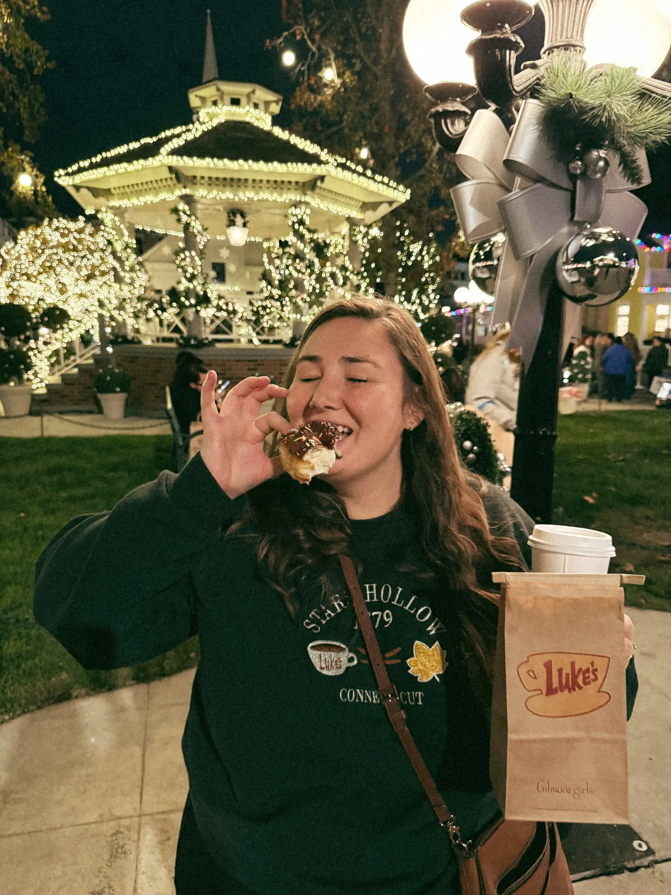 MeggyWeggy in Stars Hollow