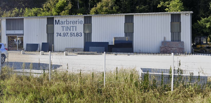 Photographie de Marbrerie Tinti de Saint-Didier-de-la-Tour
