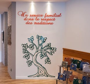 `photo de l'établissement de ${name}`
