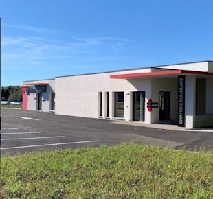 `photo de l'établissement de ${name}`