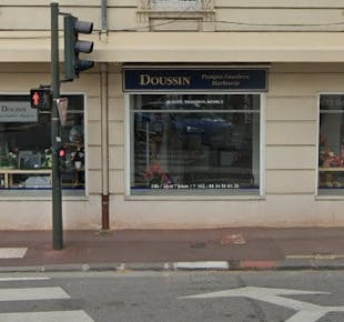 `photo de l'établissement de ${name}`