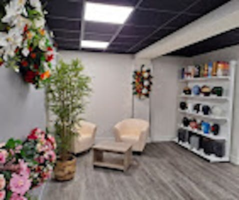 Photographie de La Pompes Funèbres Roc-Eclerc de Saint-Genis-Laval
